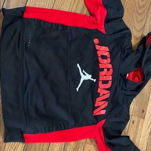 Boys Jordan’s sweatshirt